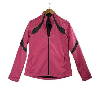 Saucony Women's Pink and Black running jacket Size Small.